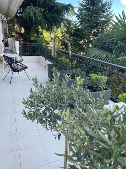 The One Appartement Thessaloniki Buitenkant foto