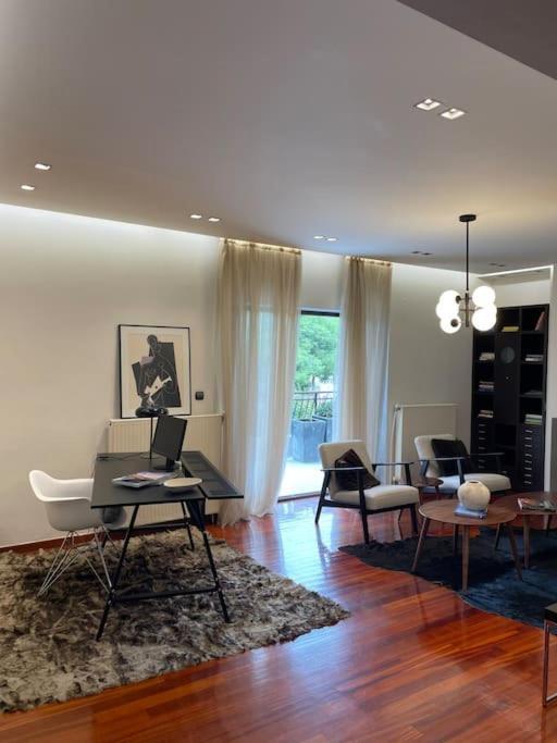 The One Appartement Thessaloniki Buitenkant foto